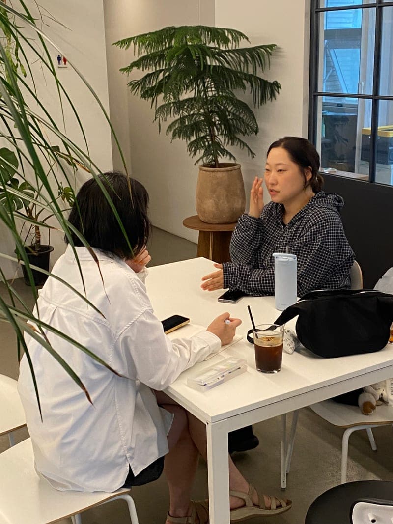 희진
(프로그램 참여자, 무아레의 오랜 단골) 인터뷰